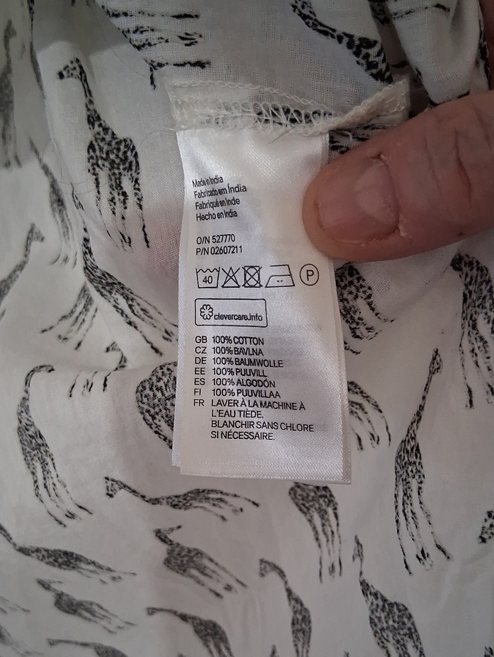 White Giraffe-Print Shell Button-Up Blouse - Picture 3 of 7